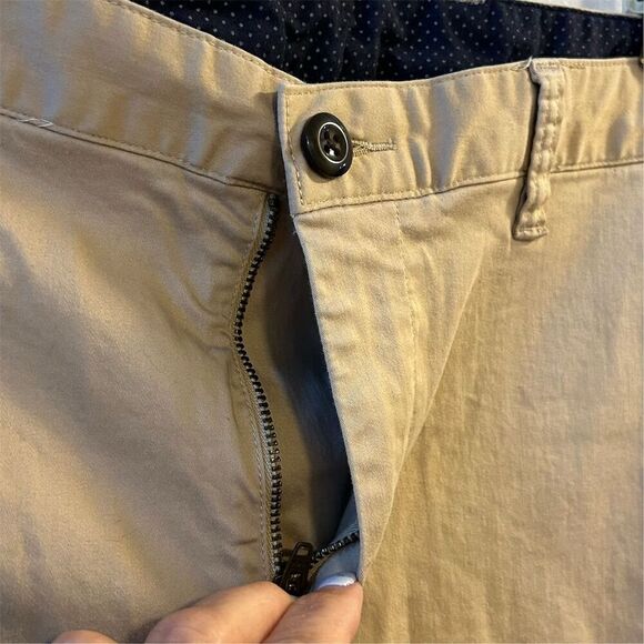 The Savile Row Co Men's Khaki Chino Pants Size 32 Beige Casual - Picture 4 of 11